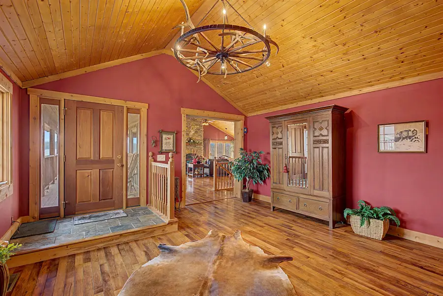 2287 W Hanover Road, Hanover, IL 61041 - #3