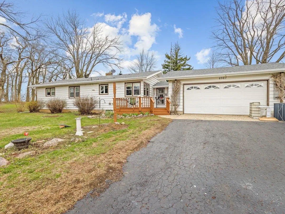 2280 Rock City Road, Ridott, IL 61067 - #1