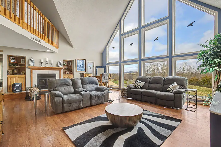 19 Walnut Hill Drive, Galena, IL 61036 - #3