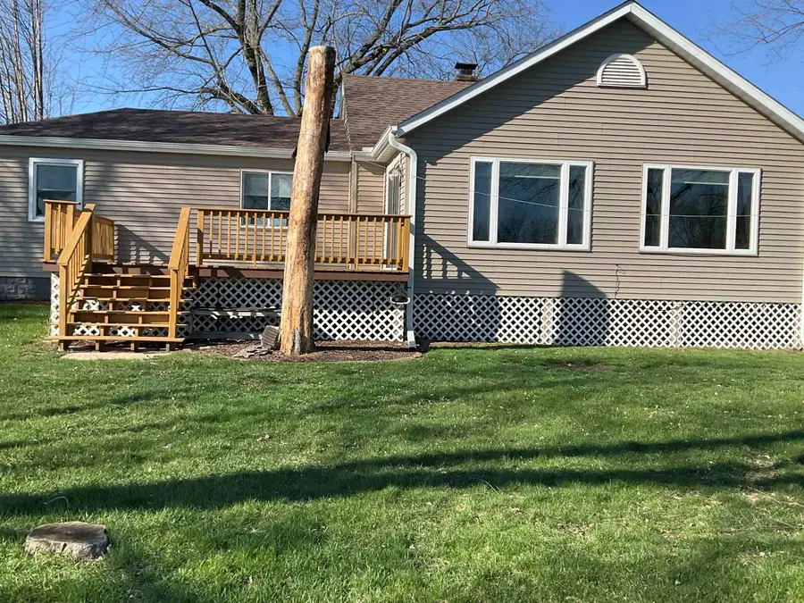 5199 Browns Beach Road, Rockford, IL 61103 - #2