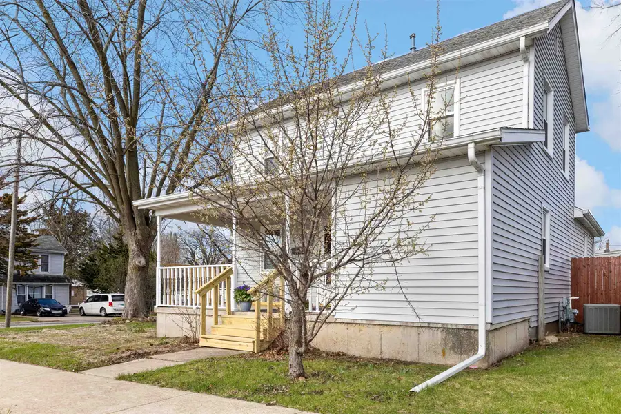 128 S 8th Street, Rochelle, IL 61068 - #3