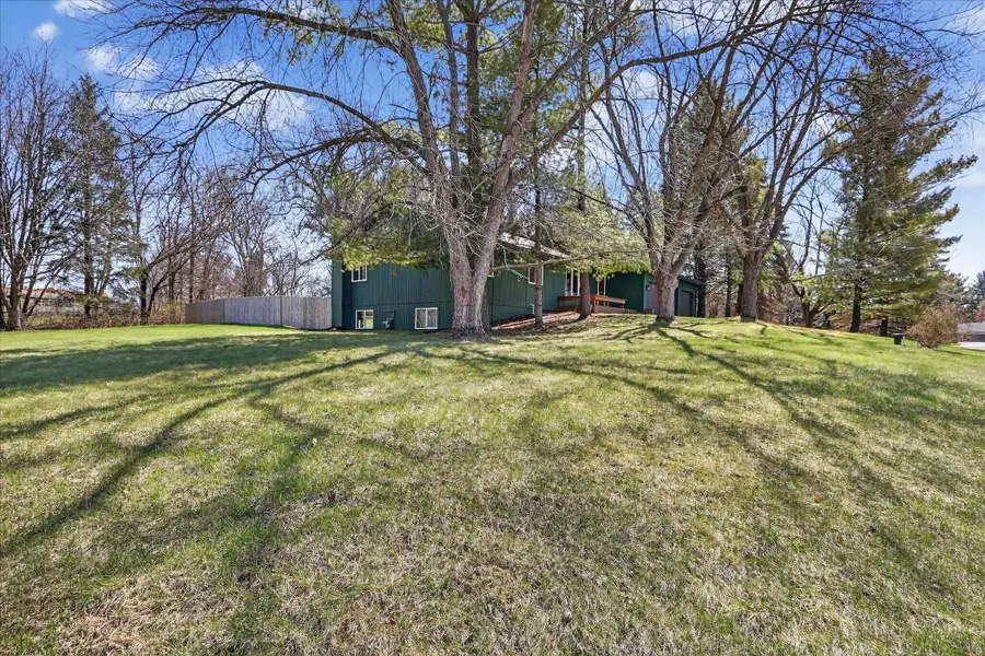 13615 Briarwood Lane, Roscoe, IL 61073 - #2