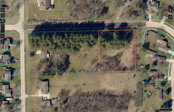 909 Darwin Drive, MACHESNEY PARK, IL 61115