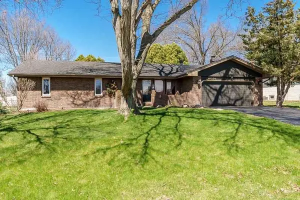 6074 Abington Drive, ROCKFORD, IL 61109