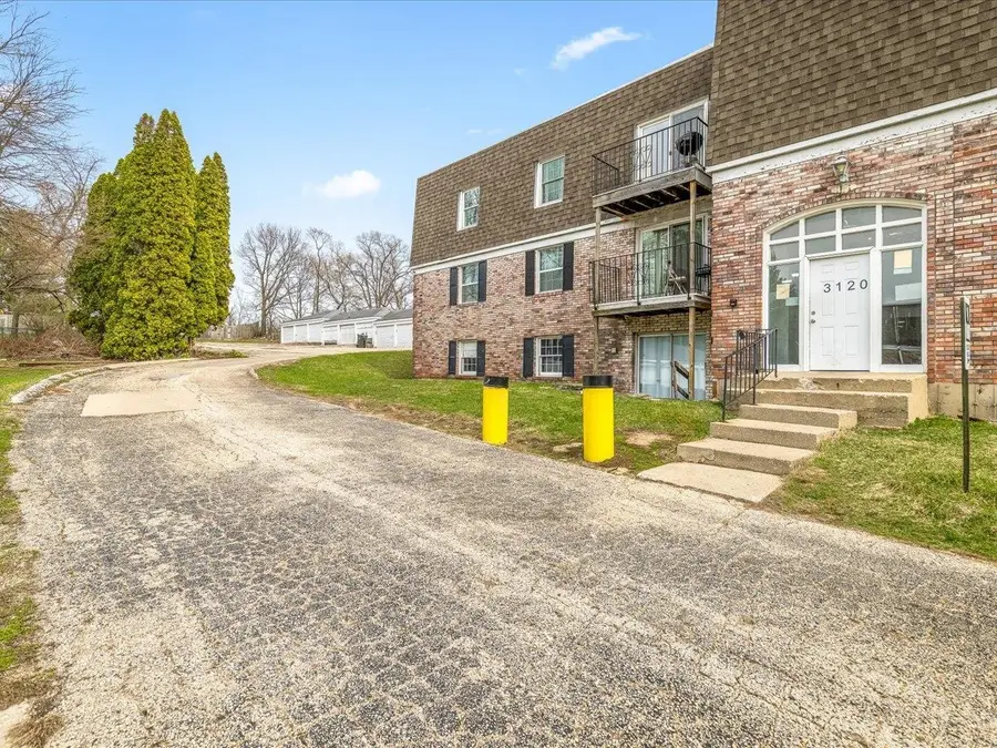 3120 Jacqueline #11 Drive, Rockford, IL 61109 - #2