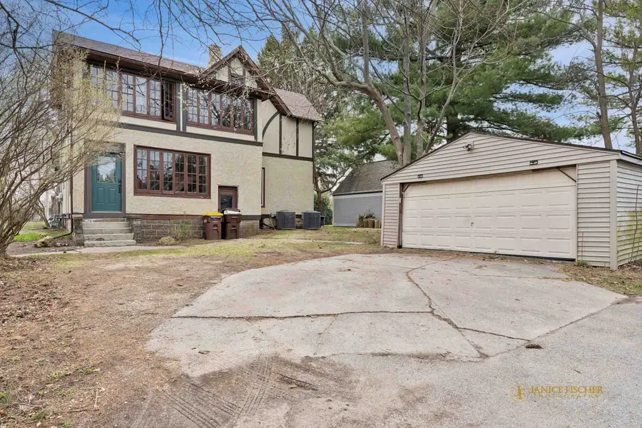 2522 E State Street, Rockford, IL 61107 - #3