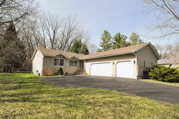 164 COLUMBIA, POPLAR GROVE, IL 61065