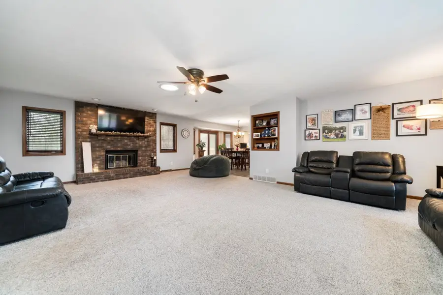 5816 N Fair Oaks Drive, Davis Junction, IL 61020 - #3