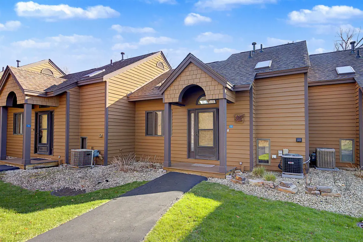 32 Creekwood Lane, Galena, IL 61036 - #1