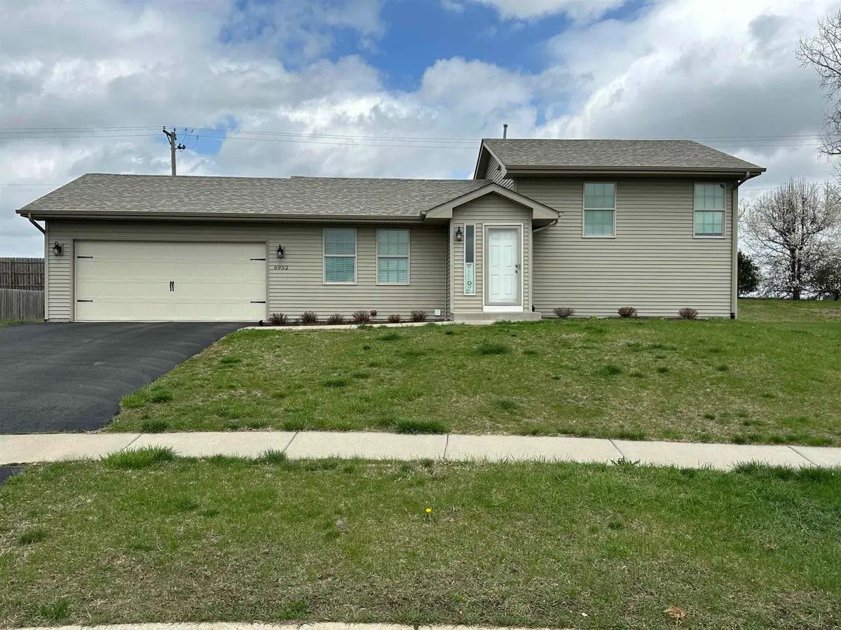 6952 Tupelo Road, Loves Park, IL 61111 - #1