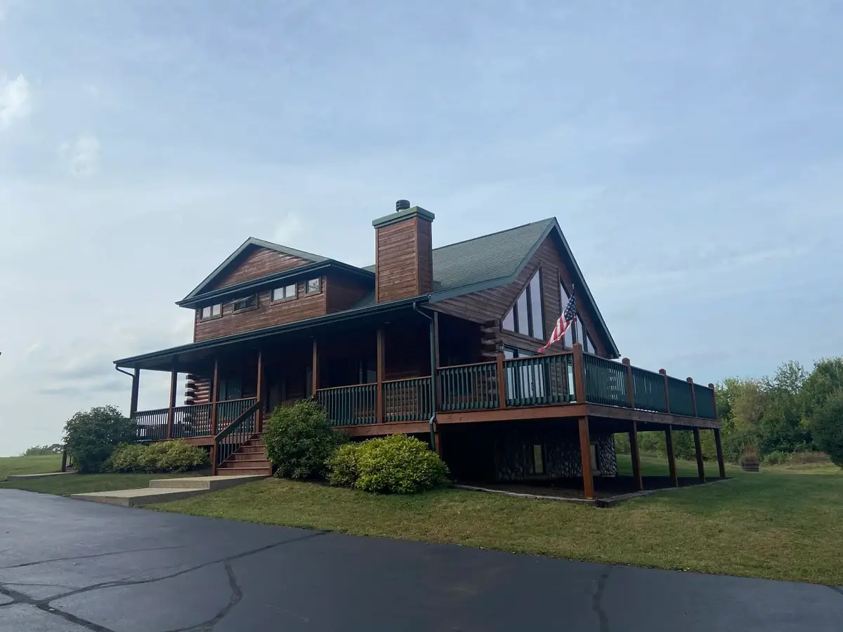 7330 N Crestview Road, Stillman Valley, IL 61084 - #1