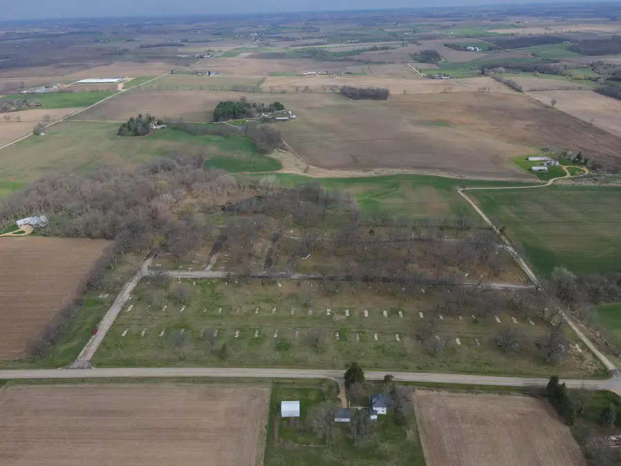 4500 E River Road, Ridott, IL 61067 - #2