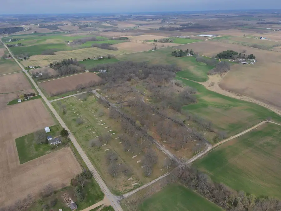 4500 E River Road, Ridott, IL 61067 - #3