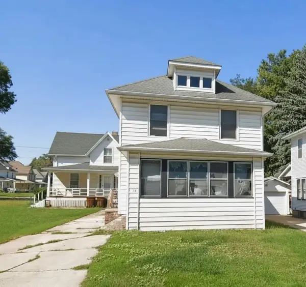 1254 S Chicago Avenue, FREEPORT, IL 61032