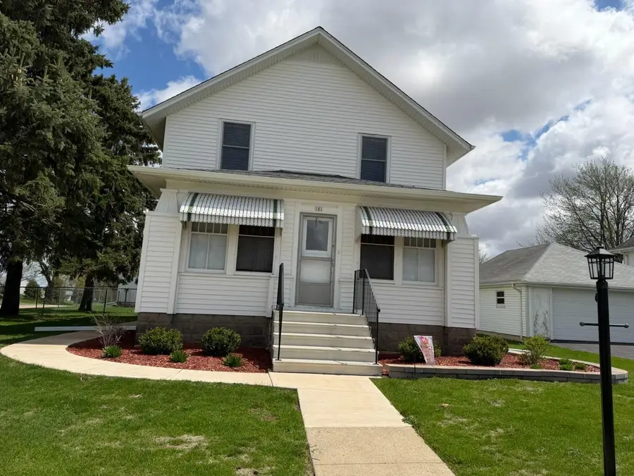 101 PACIFIC Street, Monroe Center, IL 61052 - #2