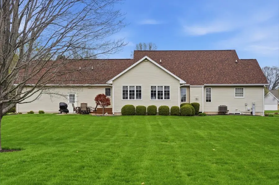 2608 E Hill Drive, Rock Falls, IL 61071 - #3