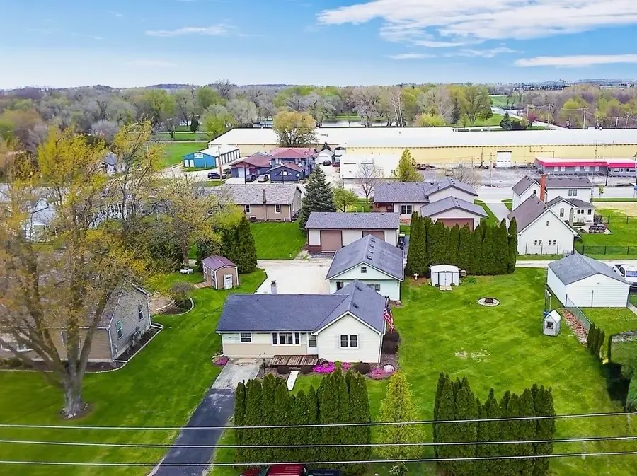 109 W South Street, Kirkland, IL 60146 - #2