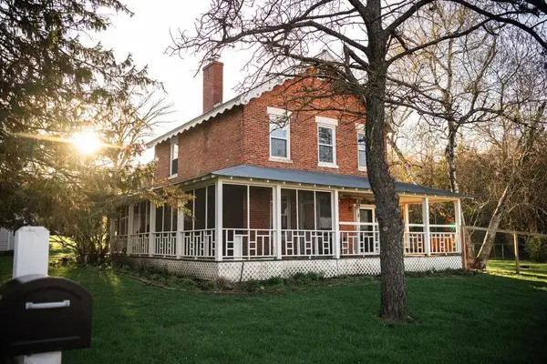 10198 S Crazy Hollow Road, HANOVER, IL 61041