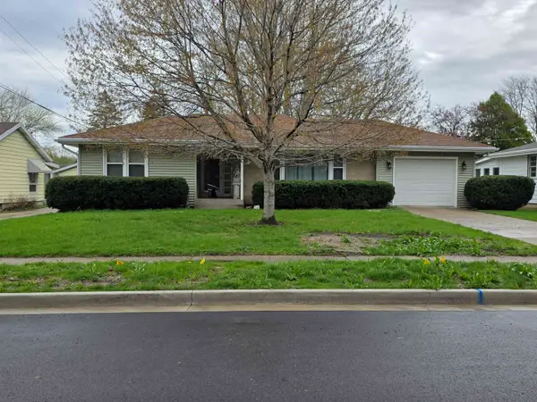 1427 S Blackhawk, FREEPORT, IL 61032