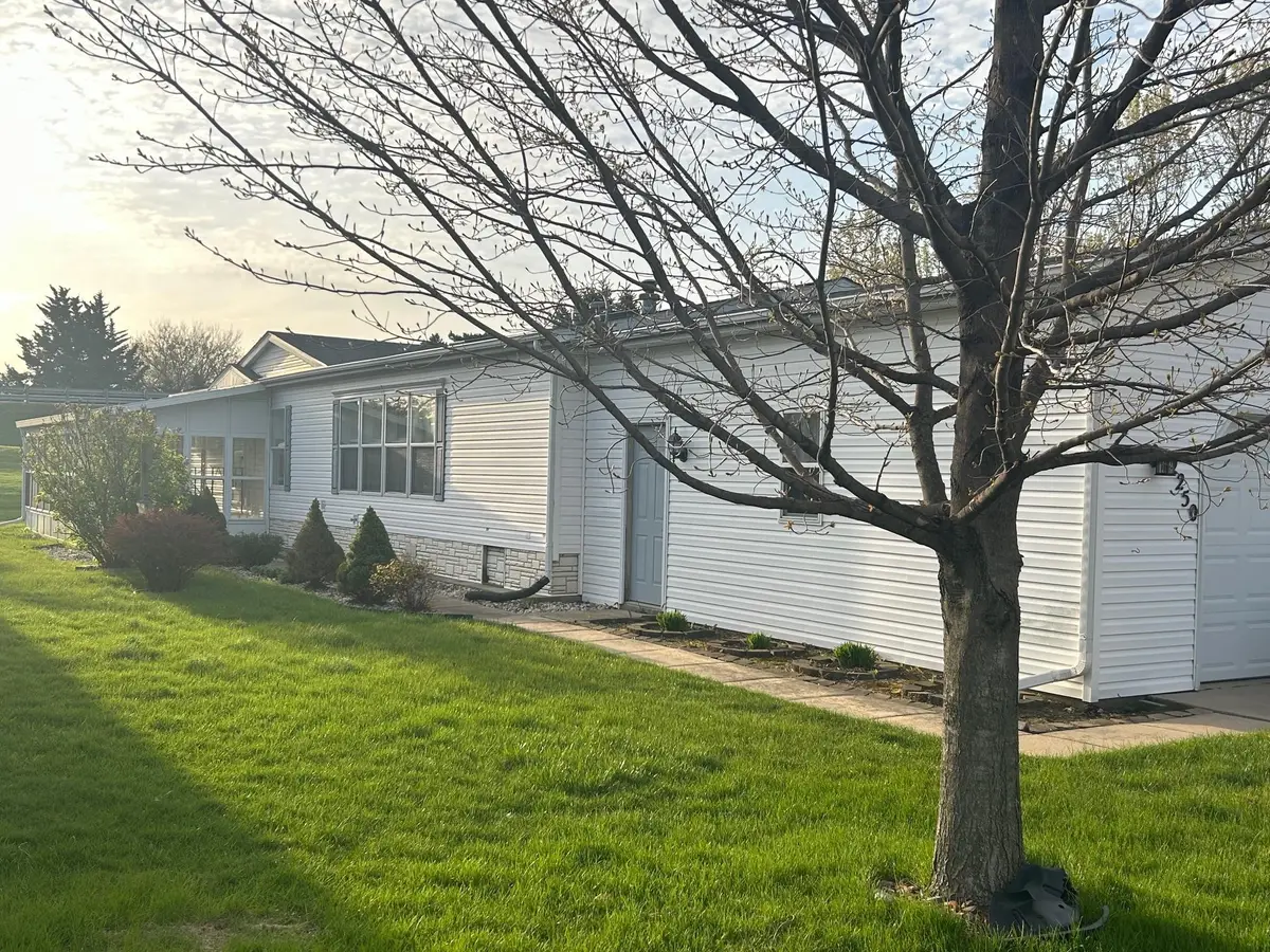 2250 Sunrise Drive, Belvidere, IL 61008 - #1
