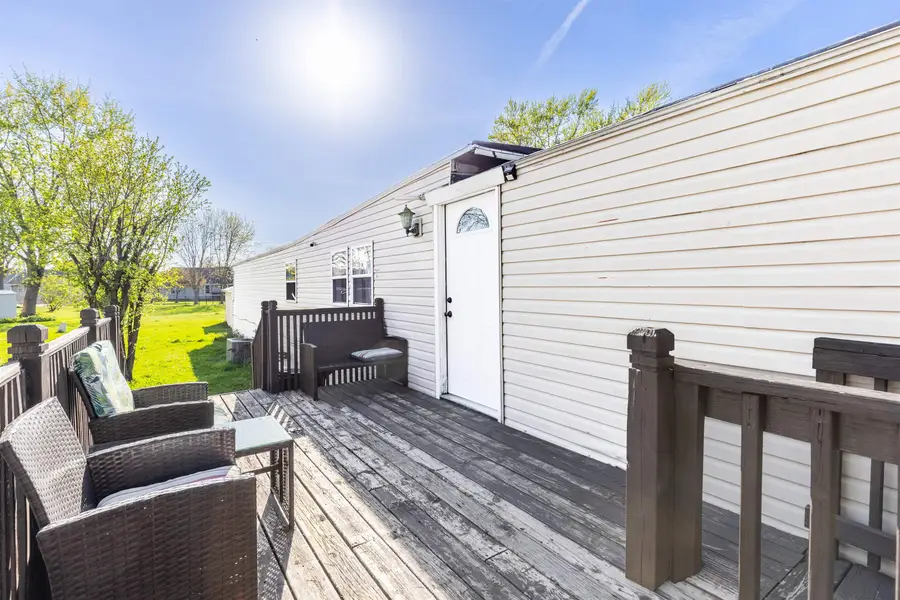 403 Spruce Drive, Belvidere, IL 61008 - #3
