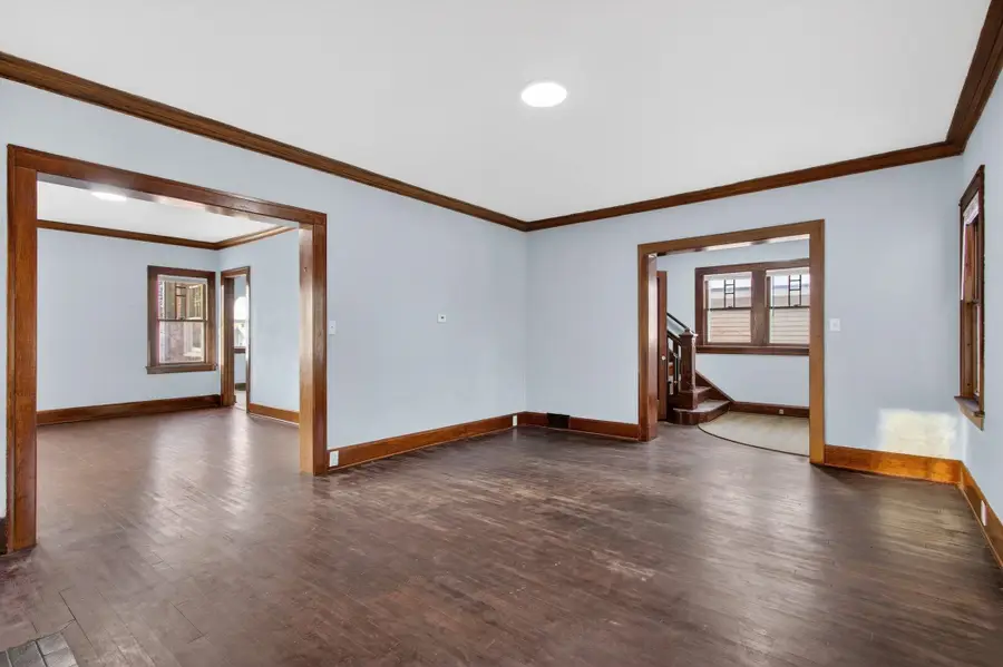 324 Paris Avenue, Rockford, IL 61107 - #3