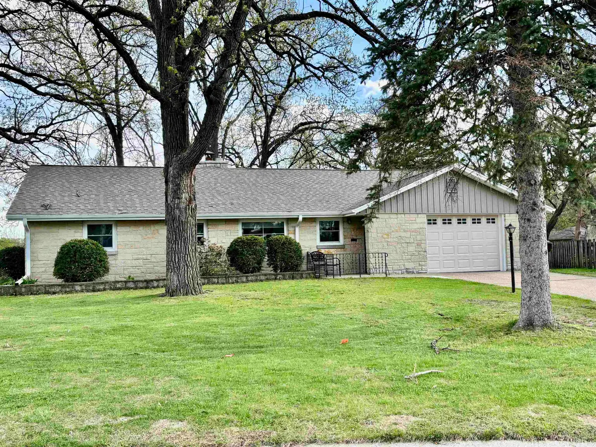 107 Doresella Street, Loves Park, IL 61111 - #1