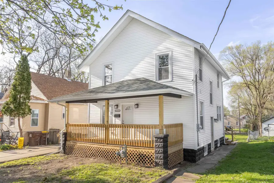 1111 Loomis Street, Rockford, IL 61102 - #3