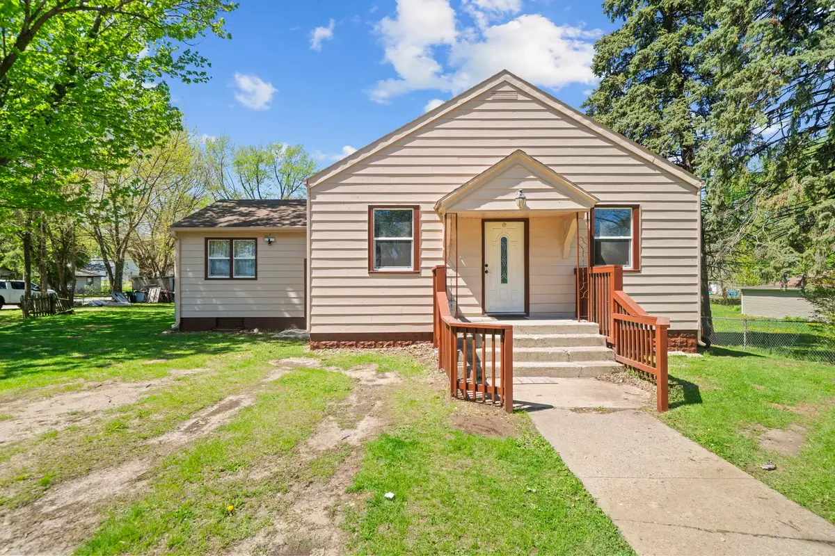 345 S Memorial Avenue, Rockford, IL 61102 - #1