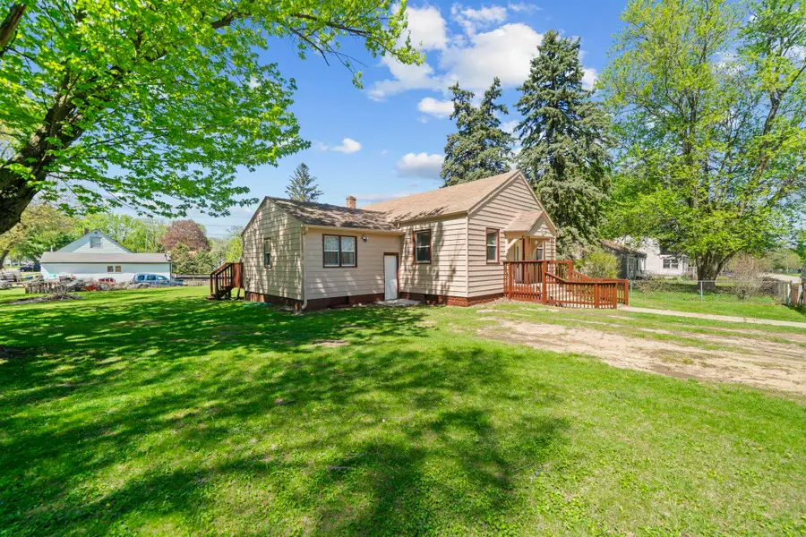 345 S Memorial Avenue, Rockford, IL 61102 - #2