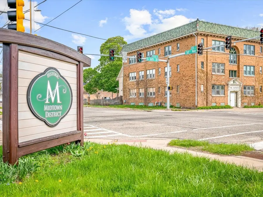204 S Sixth Street, Rockford, IL 61104 - #2