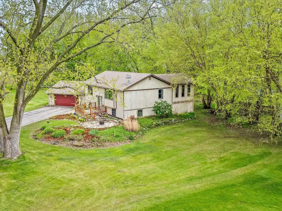 9701 Shore Court, Machesney Park, IL 61115 - #3