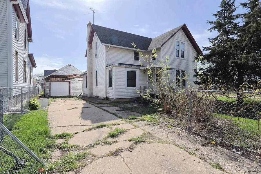1234 West Street, Rockford, IL 61102 - #2