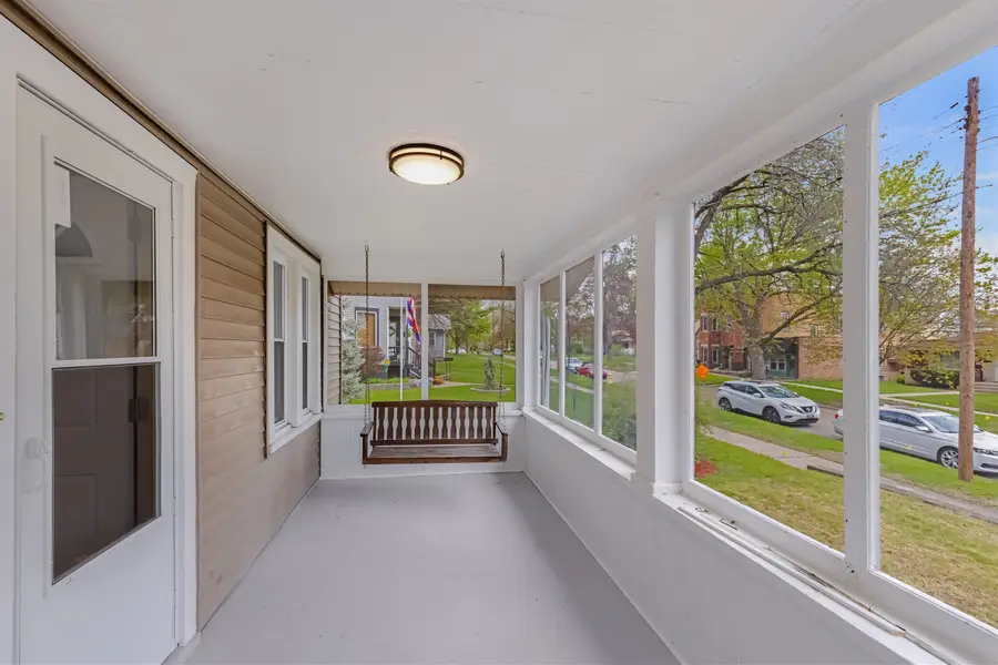 128 Rome Avenue, Rockford, IL 61107 - #3