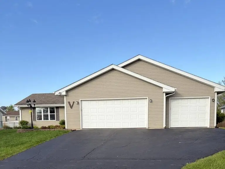 532 Autumnwolf Drive, Davis Junction, IL 61020 - #2