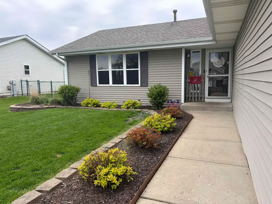 532 Autumnwolf Drive, Davis Junction, IL 61020 - #3