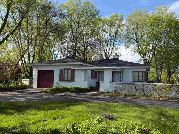 1822 E State Street, ROCKFORD, IL 61104