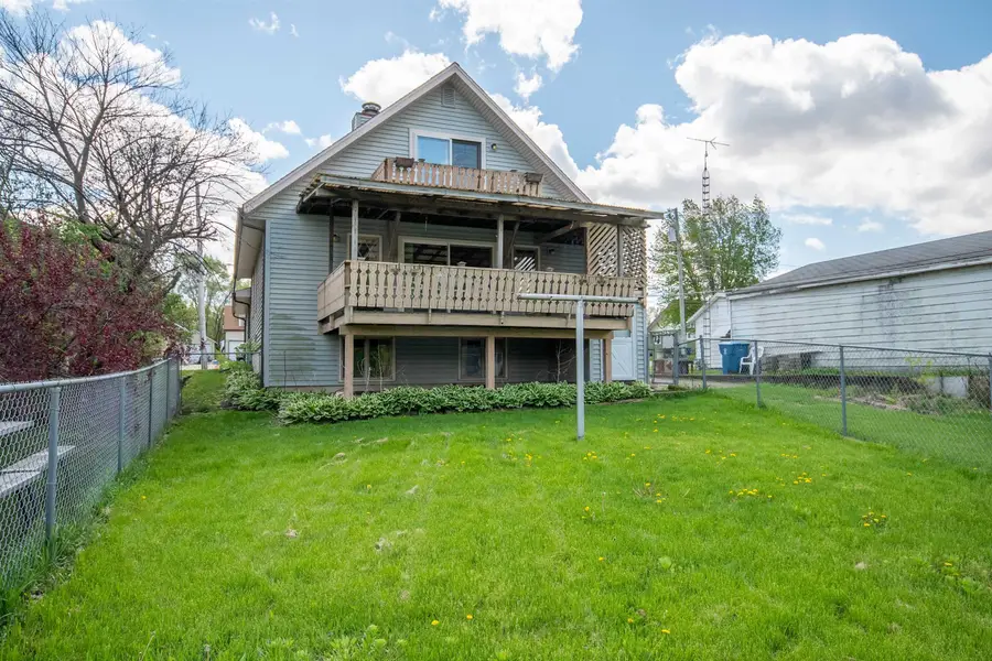 1839 W 1st Street, Dixon, IL 61021 - #2