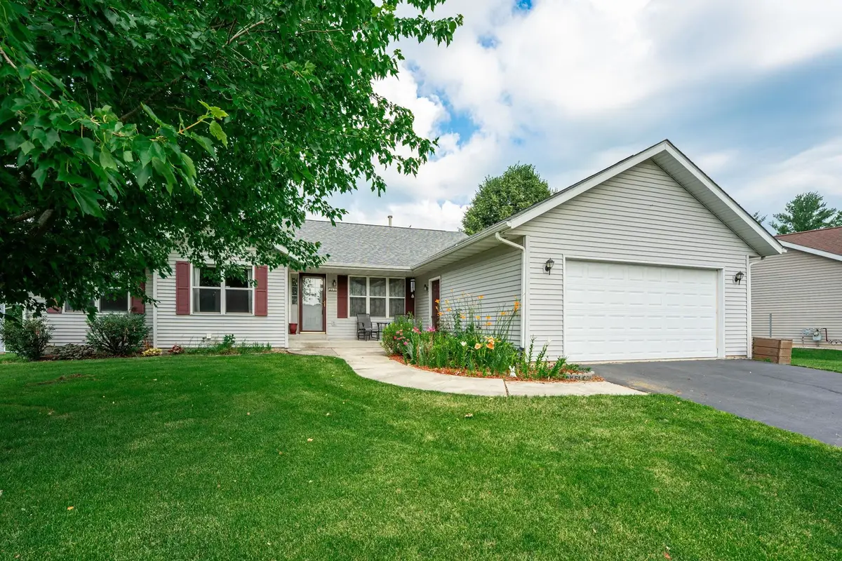 211 CARSON Drive, Poplar Grove, IL 61065 - #1