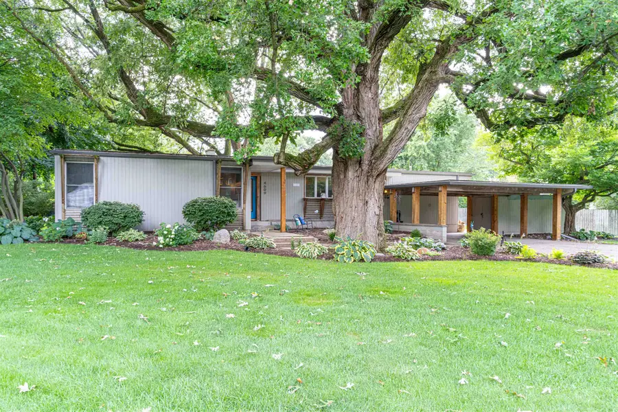 4609 Brookview Drive, Rockford, IL 61114 - #2
