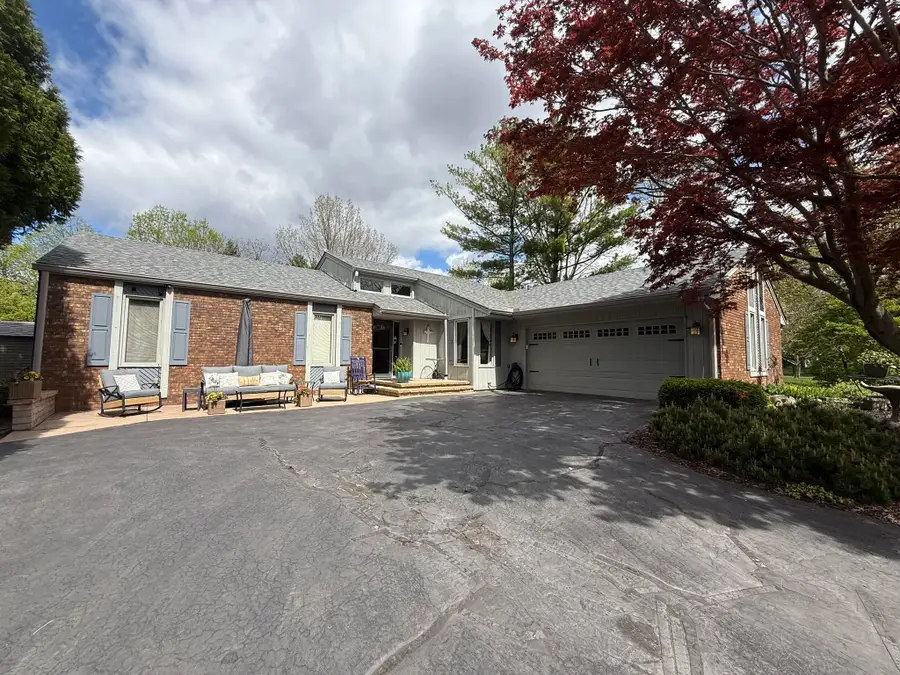 1438 Ramsey Close, Rockford, IL 61107 - #2