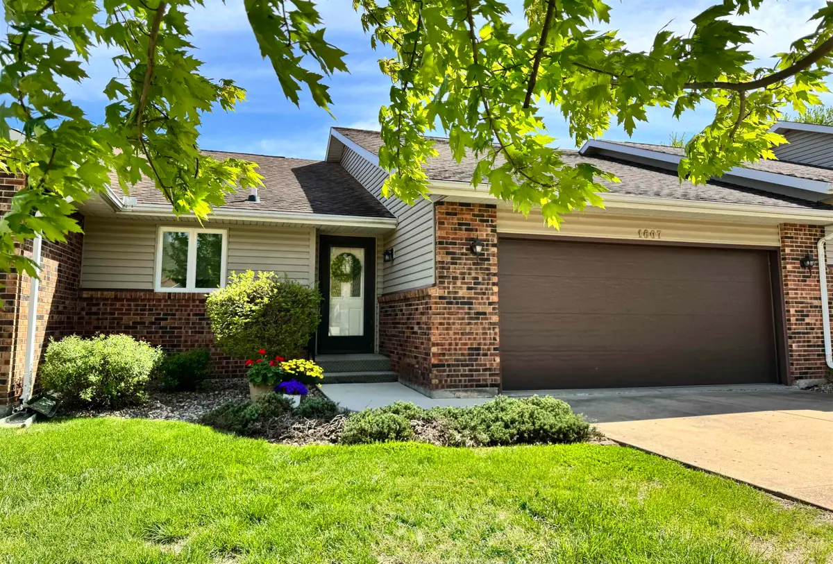 1807 Sierra Court, Freeport, IL 61032 - #1