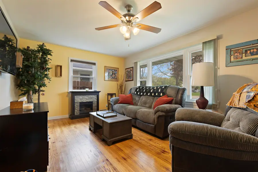 2023 Crestwood Avenue, Rockford, IL 61103 - #3