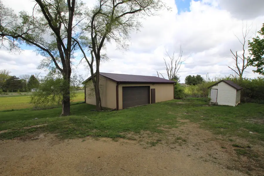 6704 E ROCKTON Road, Roscoe, IL 61073 - #2