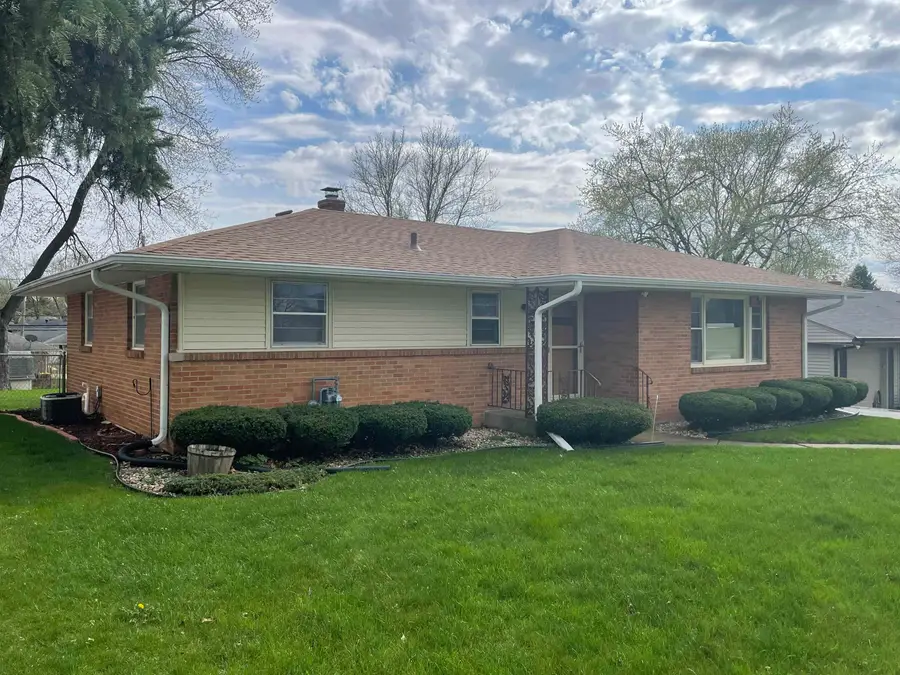 3815 Kentucky Drive Drive, Rockford, IL 61114 - #2