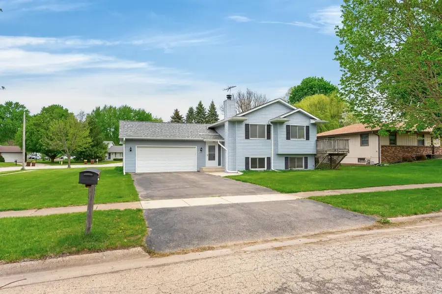3052 Breezeway Drive, Rockford, IL 61109 - #2
