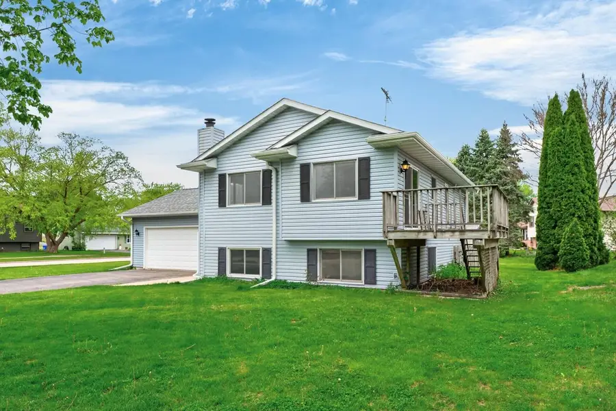 3052 Breezeway Drive, Rockford, IL 61109 - #3