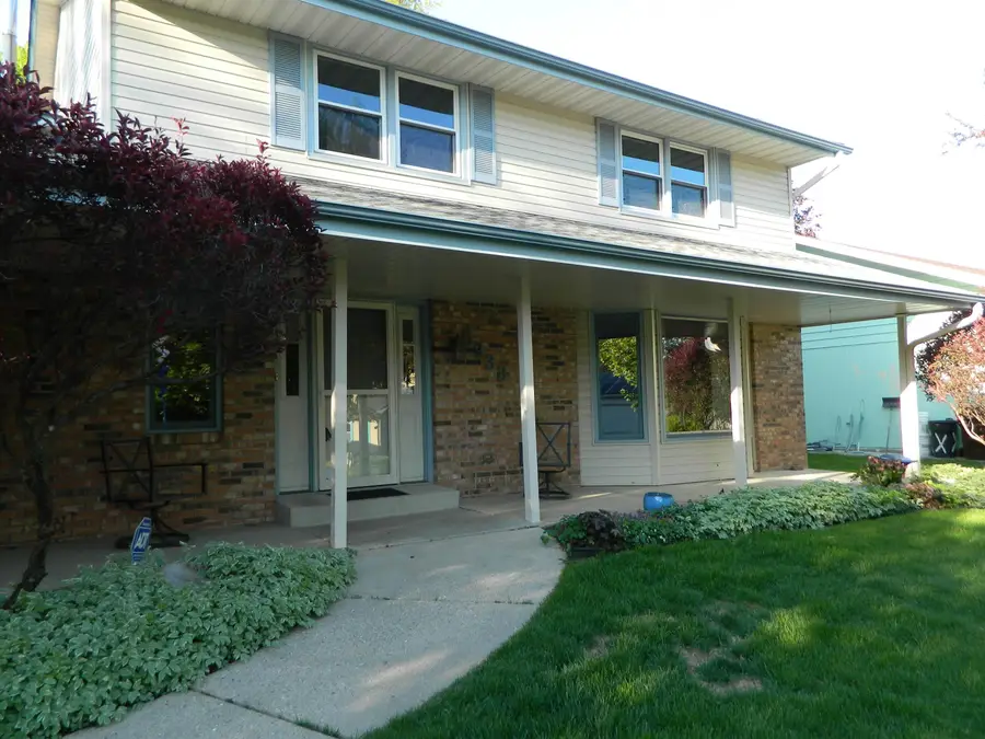 5933 CREEKSIDE Lane, Rockford, IL 61114 - #2