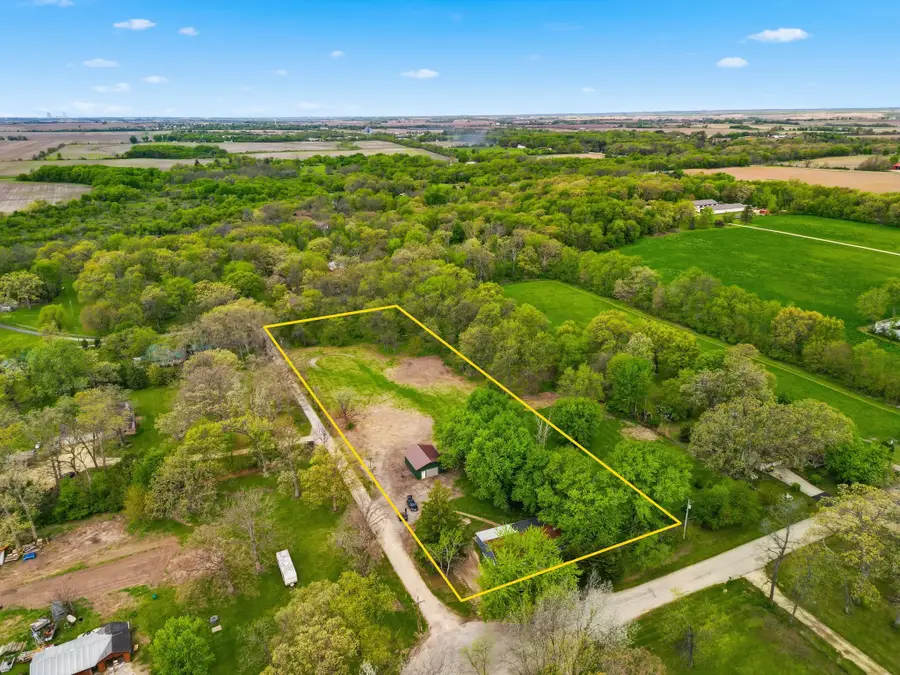 4924 N Wendorf Road, Monroe Center, IL 61052 - #3