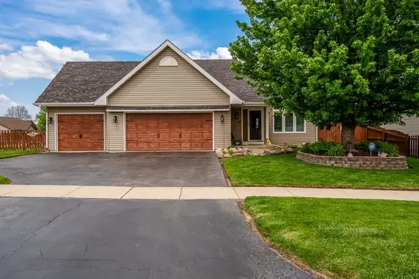 1900 Wycliffe Street, BELVIDERE, IL 61008